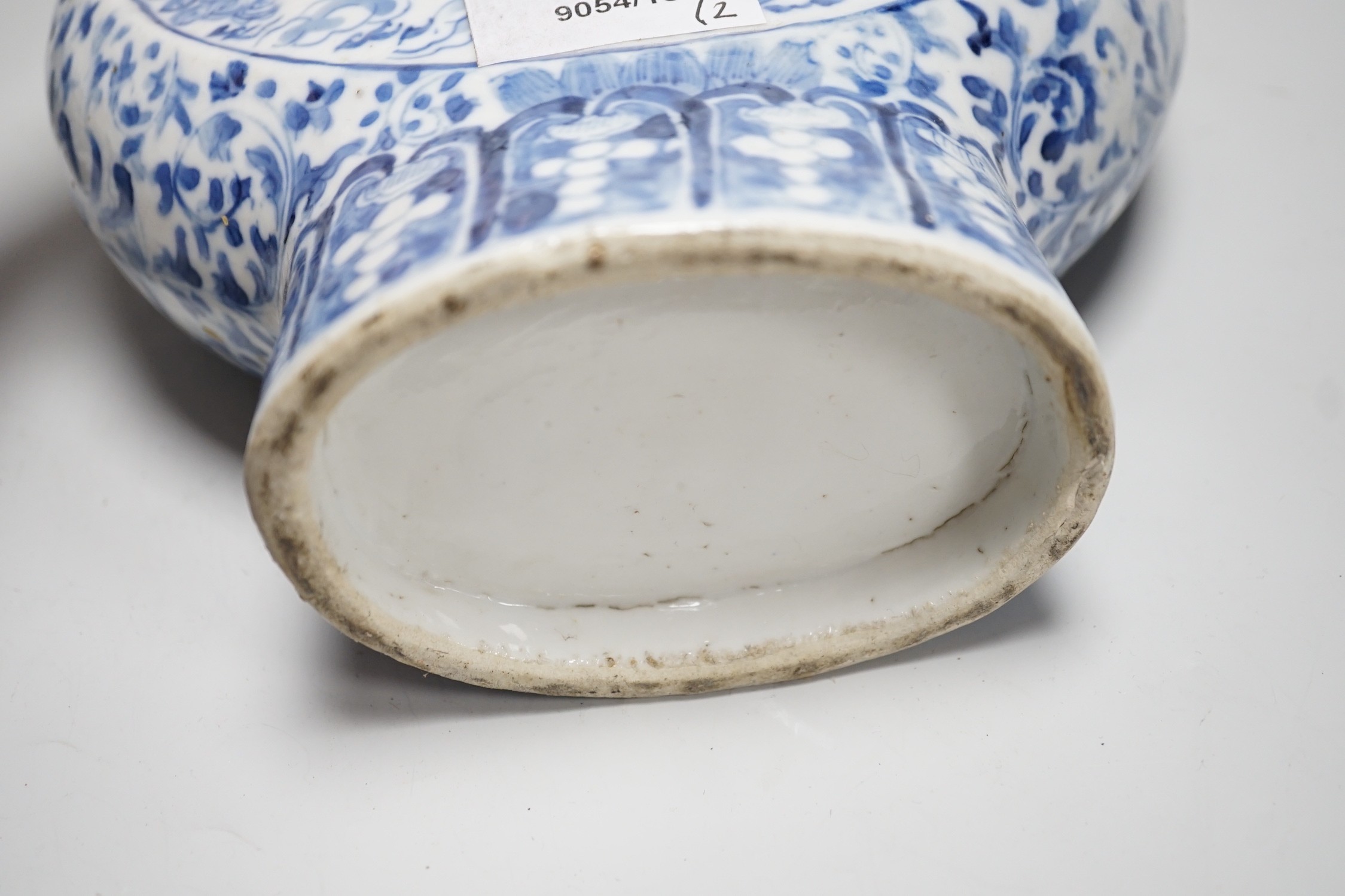 A Chinese blue and white moonflask and a similar double gourd vase, 19th century, moon flask 31cms high